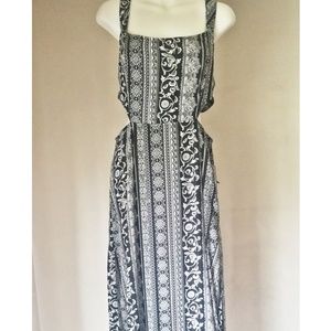 Forever 21 Cutout Maxi Dress